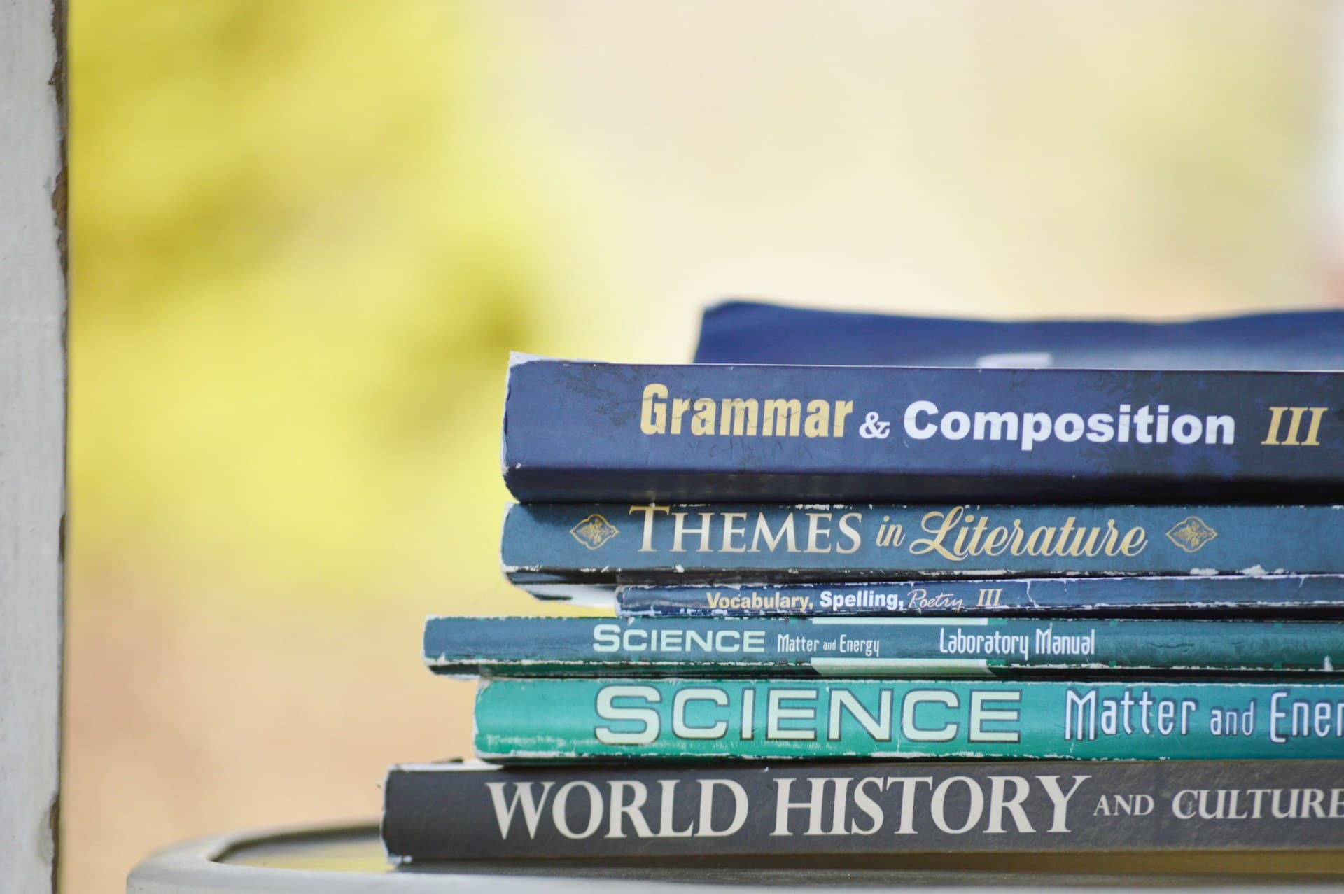 Top Grammar Resources Every TEFL Teacher Should Know