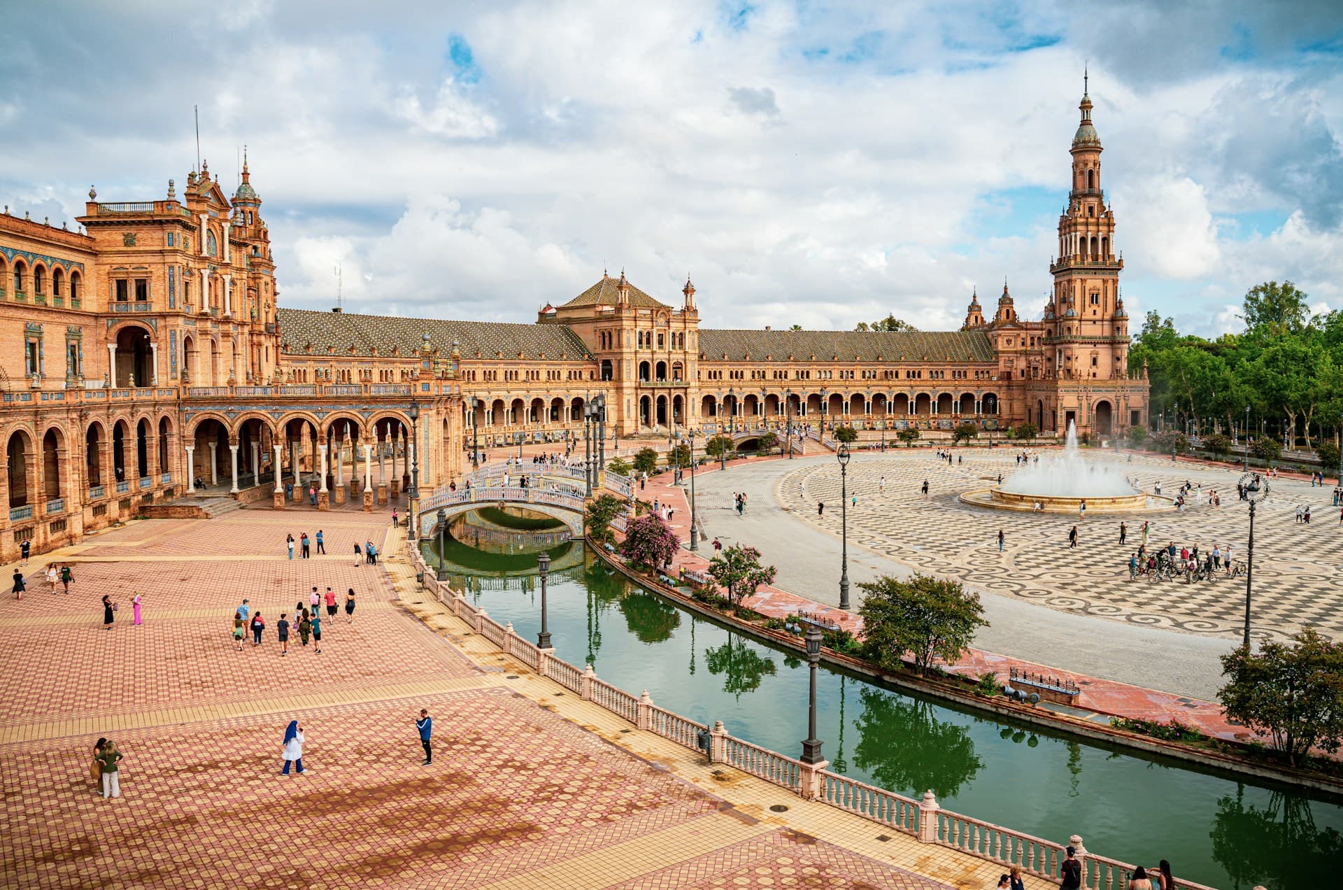 Teach English in Seville, Spain